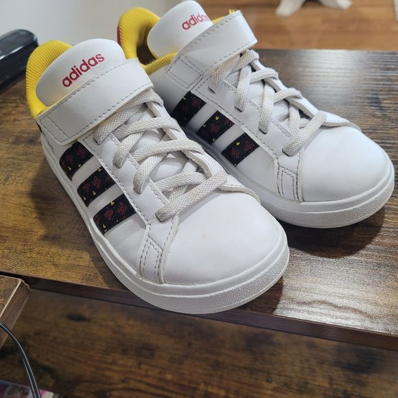 ADIDAS MINNIE MOUSE SNEAKERS SIZE 12 - Picture 4 of 12